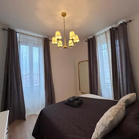 Lägenhet Chaleureux En Centre